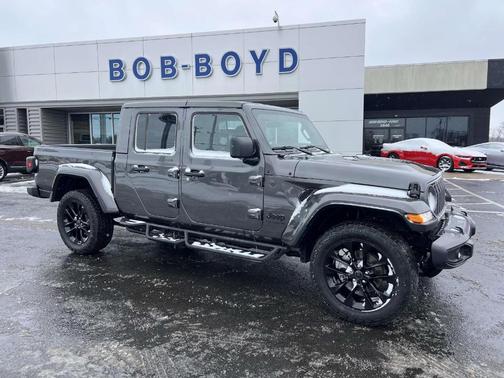 2025 Jeep Gladiator Sport