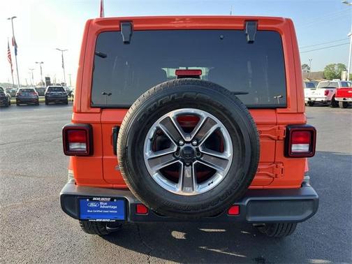 2020 Jeep Wrangler Unlimited Sahara