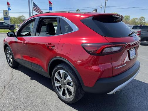 2023 Ford Escape Platinum