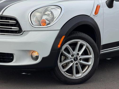 2015 MINI Countryman Cooper
