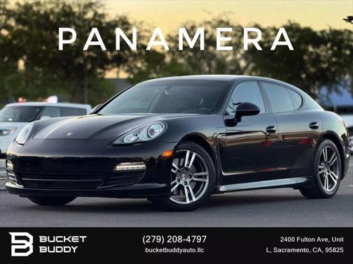 2011 Porsche Panamera 4