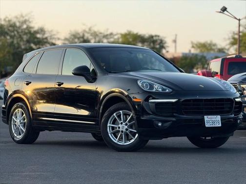 2016 Porsche Cayenne Base