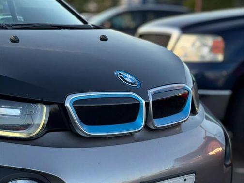2014 BMW i3 Base w/Range Extender