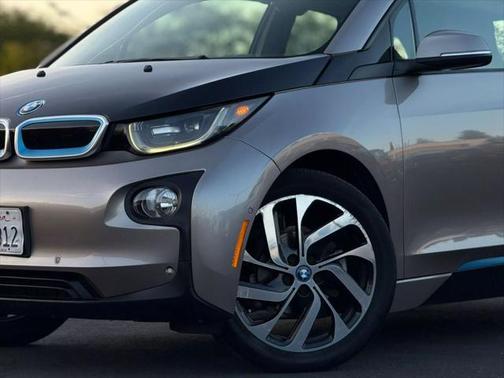 2014 BMW i3 Base w/Range Extender