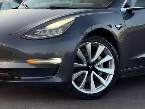 2018 Tesla Model 3 Mid Range