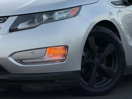 2012 Chevrolet Volt Base