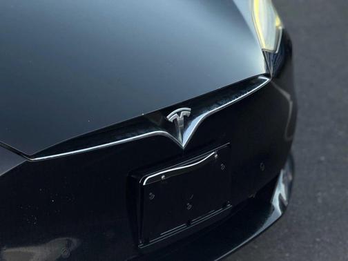 2019 Tesla Model S Standard Range
