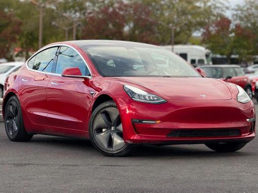 2020 Tesla Model 3 Long Range