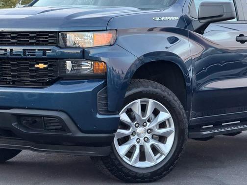 2020 Chevrolet Silverado 1500 Custom