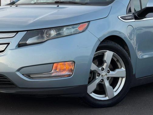 2014 Chevrolet Volt Base