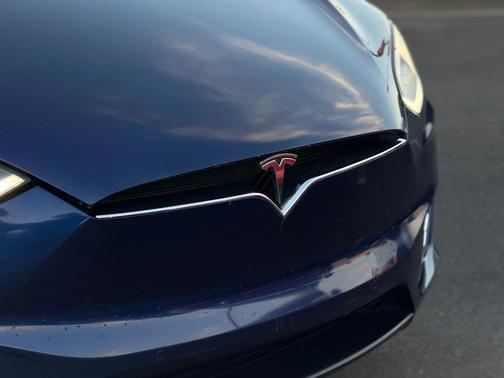 2017 Tesla Model X 100D