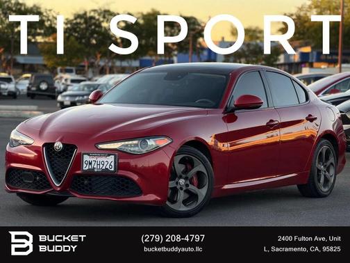 Rosso Alfa 2017 Alfa Romeo Giulia Ti