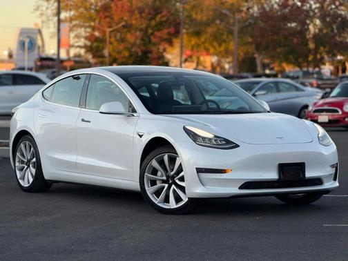 2019 Tesla Model 3 Standard Range Plus