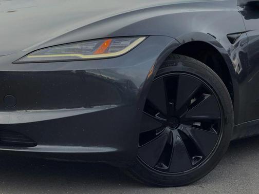 2024 Tesla Model 3 Long Range