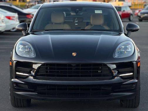 2020 Porsche Macan S