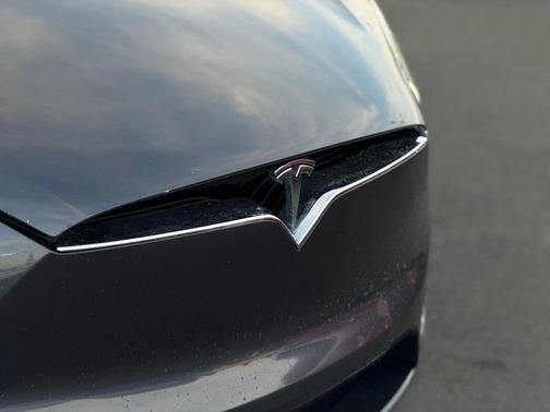 2017 Tesla Model X P100D