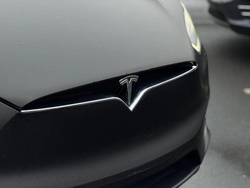 2020 Tesla Model X Long Range Plus Dual Motor All-Wheel Drive