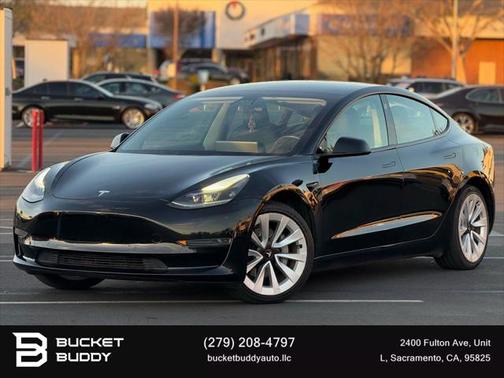 2022 Tesla Model 3 Standard Range