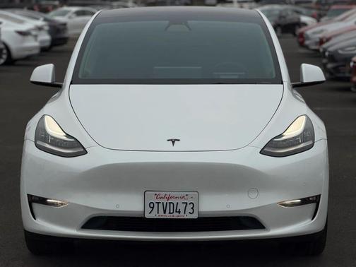 2021 Tesla Model Y Long Range Dual Motor All-Wheel Drive