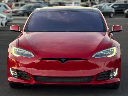 2016 Tesla Model S 75D