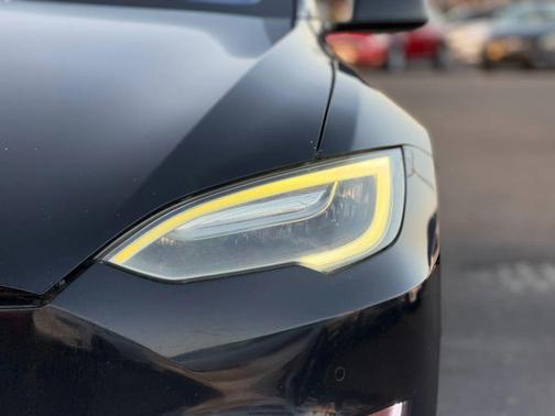 2017 Tesla Model S 75