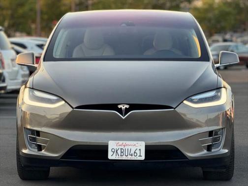 2016 Tesla Model X 90D