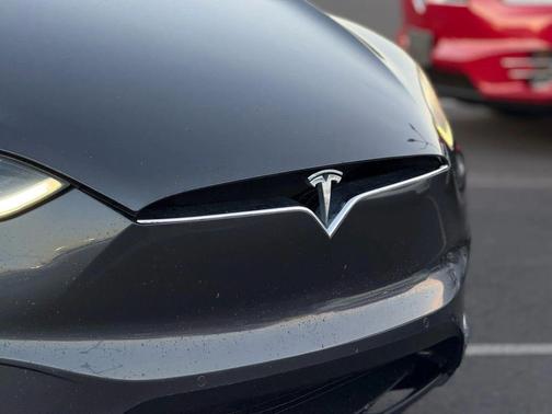 2016 Tesla Model X 90D Sport Utility 4D