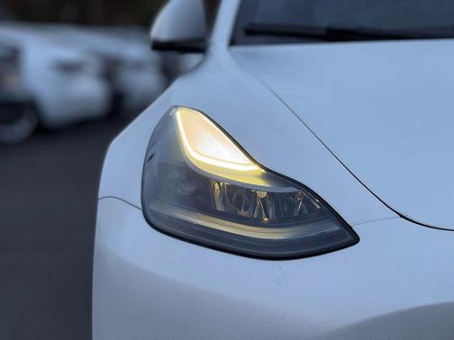 2021 Tesla Model 3 Performance