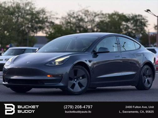 2022 Tesla Model 3 Standard Range