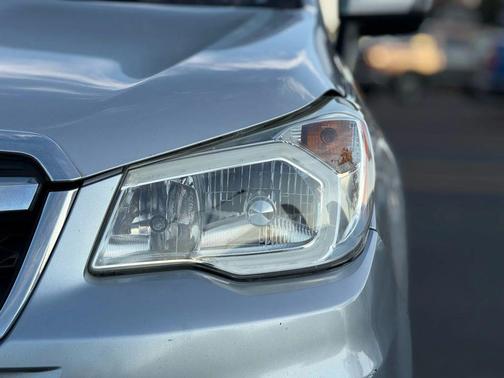 2014 Subaru Forester 2.5i Touring