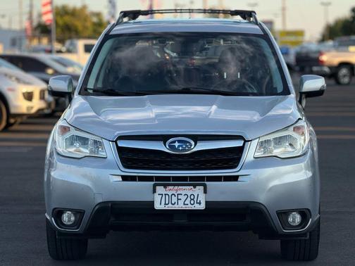 2014 Subaru Forester 2.5i Touring