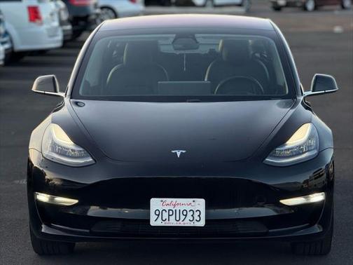 2019 Tesla Model 3 Standard Range Plus