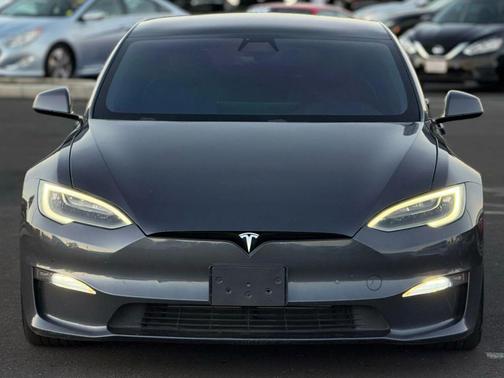 2021 Tesla Model S Long Range