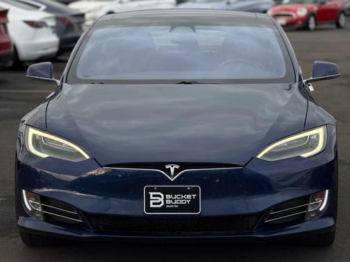 2018 Tesla Model S 100D