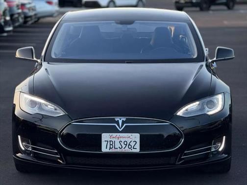 2013 Tesla Model S Performance
