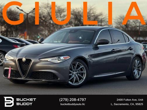 2017 Alfa Romeo Giulia Base