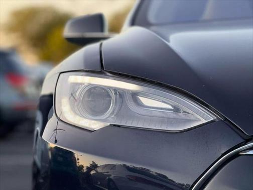 2012 Tesla Model S Performance