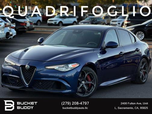Montecarlo Blue Metallic 2017 Alfa Romeo Giulia Quadrifoglio