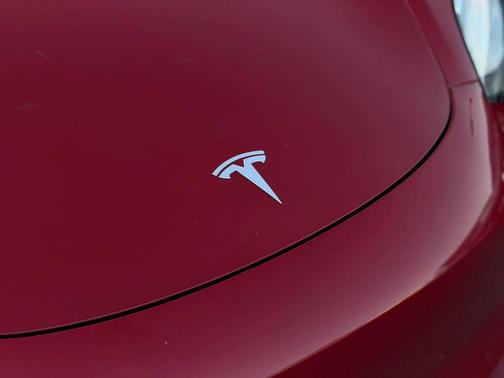 2018 Tesla Model 3 Performance