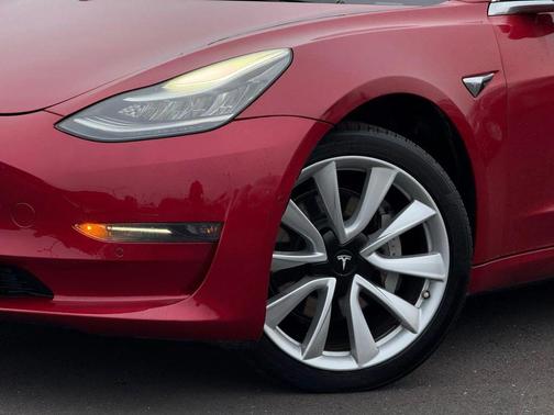 2019 Tesla Model 3 Standard Range
