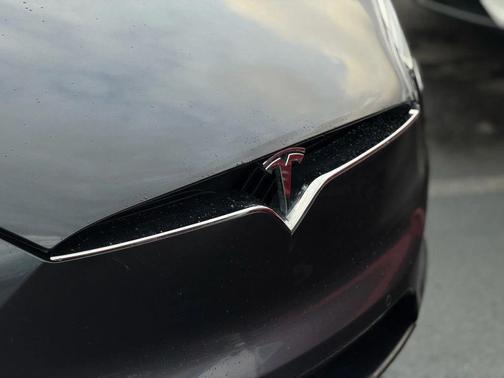 2017 Tesla Model X 100D