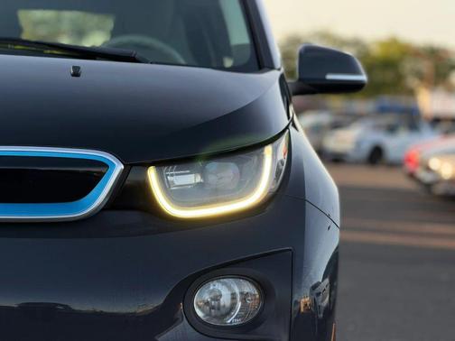 2014 BMW i3 Base w/Range Extender