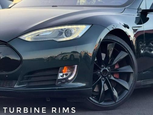 2013 Tesla Model S Performance