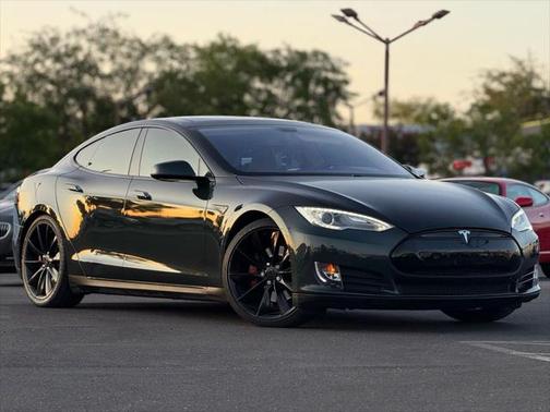 2013 Tesla Model S Performance