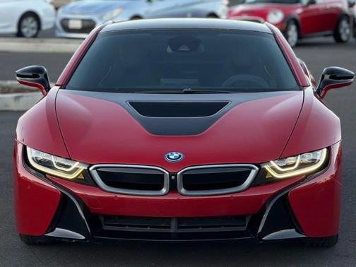 2017 BMW i8 Coupe 2D