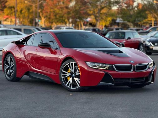 2017 BMW i8 Coupe 2D