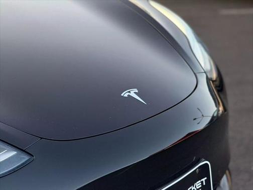 2018 Tesla Model 3 Mid Range