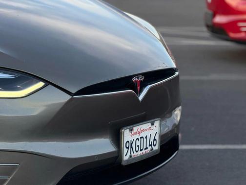 2016 Tesla Model X 90D Sport Utility 4D