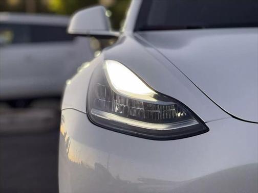 2020 Tesla Model 3 Performance