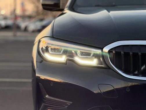 2020 BMW 330 330i Sedan 4D